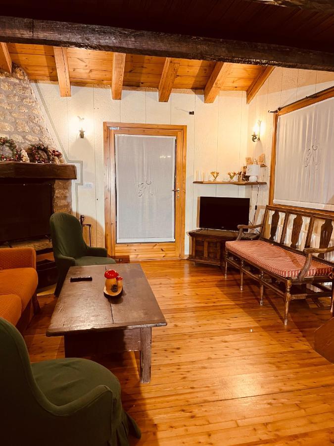 Chalet Blanc "Coeur Sapin" Courmayeur Exterior foto